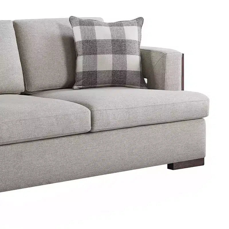 Divanetto in Tessuto con Dettagli in Noce e Cuscini Mobili – 72P x 38L x 34A in., 2 Posti
