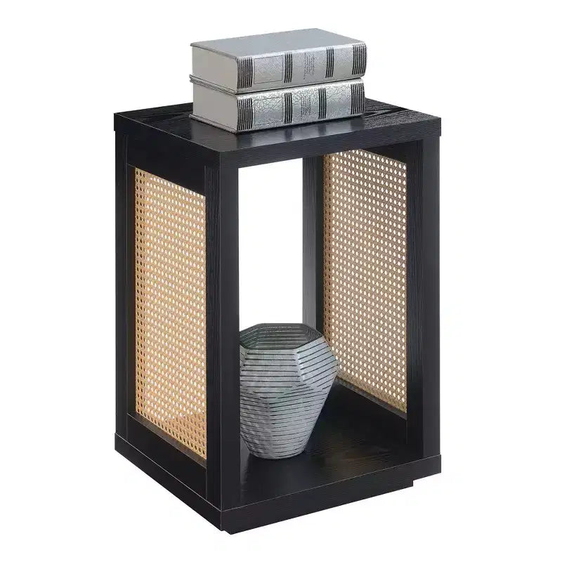 Tavolino finale a 2 livelli con ripiano in tessuto Boho – Truciolato, Nero e Beige, 39,4 L x 39,4 P x 61 A cm