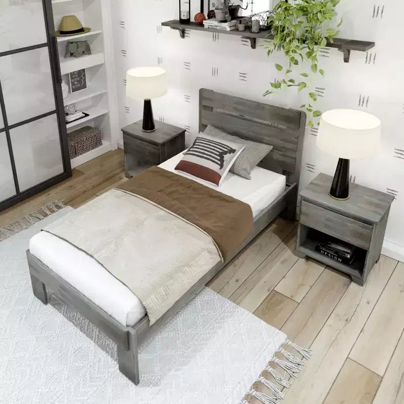 Struttura letto a piattaforma matrimoniale in stile rustico con testiera a doghe, legno massiccio di pino della Nuova Zelanda, non richiede rete a molle