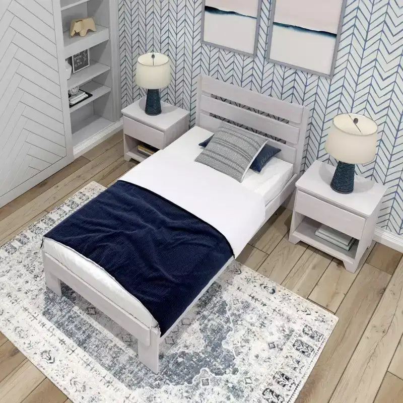 Struttura letto a piattaforma matrimoniale in stile rustico con testiera a doghe, legno massiccio di pino della Nuova Zelanda, non richiede rete a molle