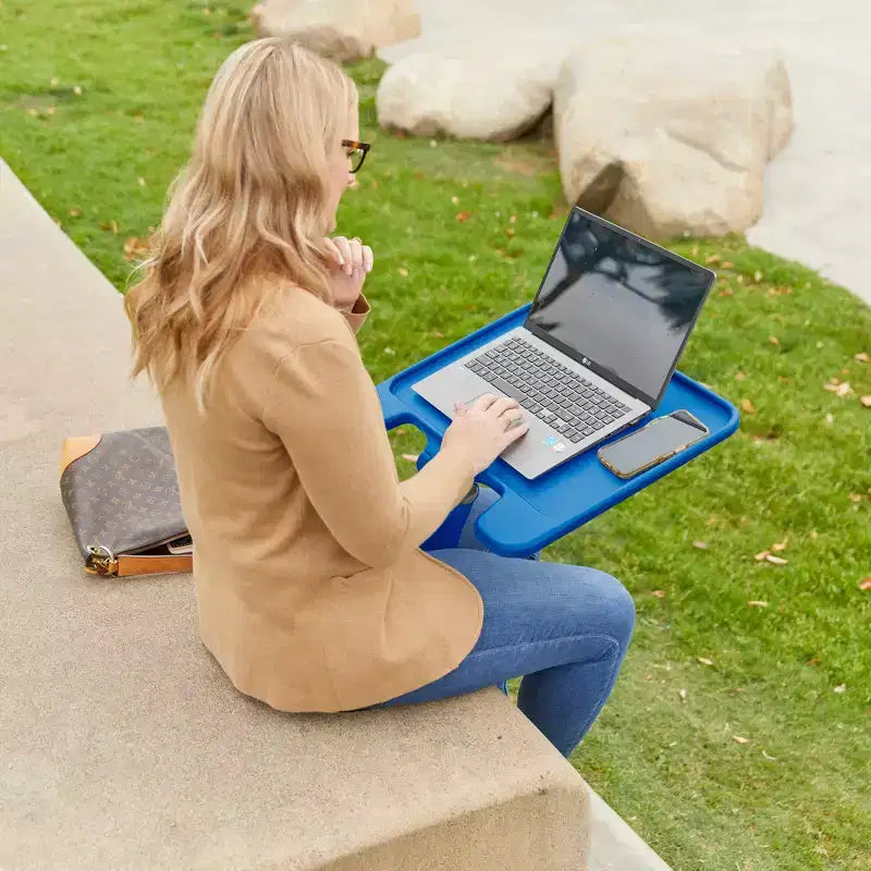 Scrivania portatile pieghevole per laptop con superficie regolabile, grande