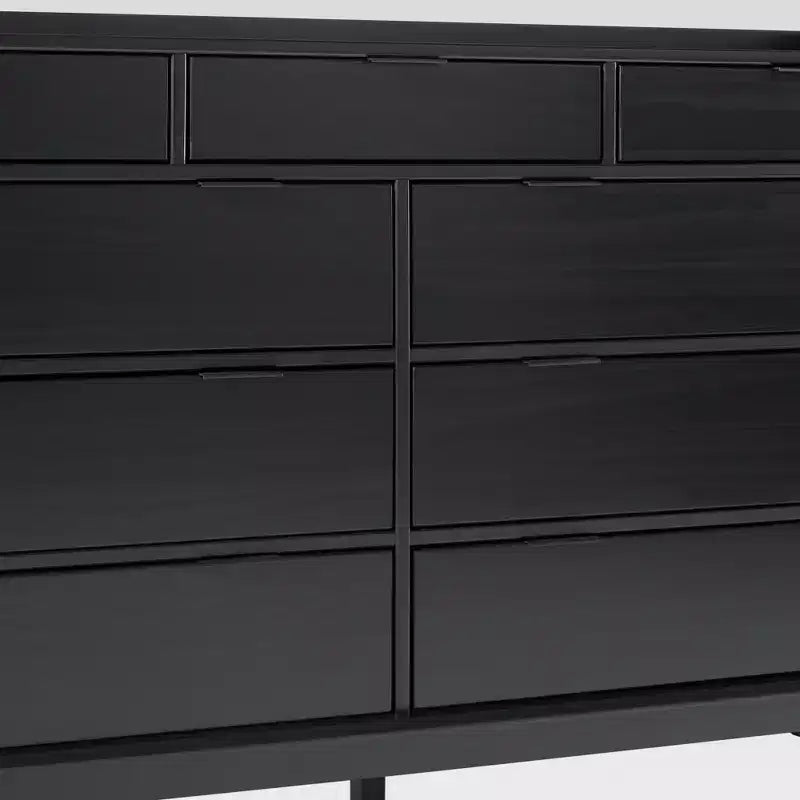 Cassettiera orizzontale Mid-Century Modern in legno massello di pino a 9 cassetti con gambe affusolate, 58,62 x 16,62 x 36,25 pollici